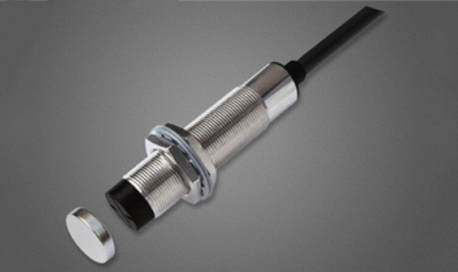 トラック輸送における車両状態監視ソリューション